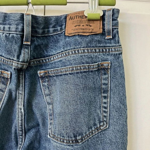 Vintage‎ Levi’s Levi Strauss Signatures Regular Fit  Straight Leg Jeans 32" - Picture 5 of 5
